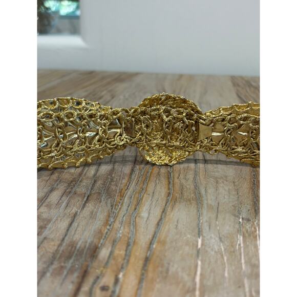 Vintage Gold Tone Unique Flexible Woven Belt - Picture 8 of 9